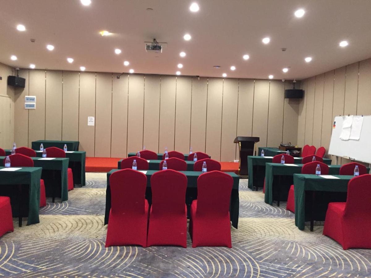 Echarm International Hotel Canton Tower Pazhou Convention And Exhibition Center Lujiang Subway Metro Branch - Free Shuttle Bus To Canton Fair Complex During Canton Fair Period Guangzhou Exterior photo